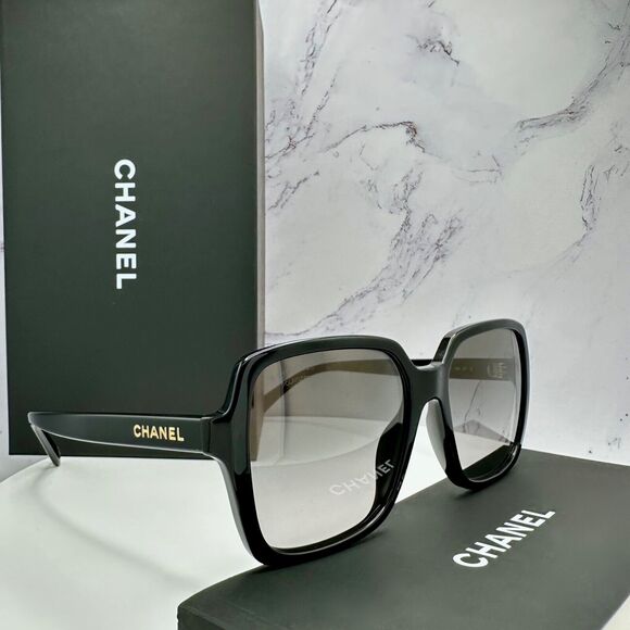 New CHANEL Sunglasses - Picture 2 of 16
